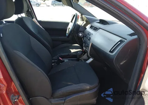 2010 Ford Focus Ses z USA, uszkodzony, nr VIN 1FAHP3GN0AW115140